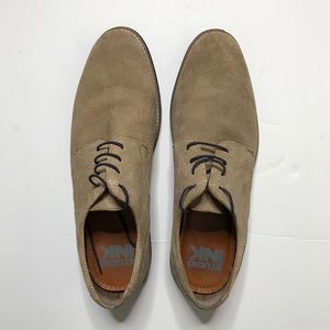 LAST CHANCE! Men’s Suede Oxford Shoe